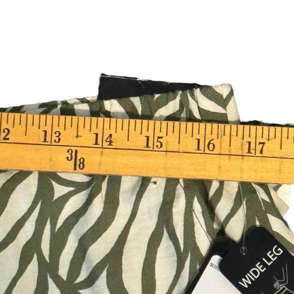 SOHO Apparel Olive Leaf Print Wide Leg Pants L Casual Boho Resort Rayon Blend - Picture 6 of 9